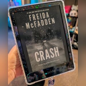 Amazon Kindle Paperwhite 6.8" e-Reader with Adjustable Warm Light